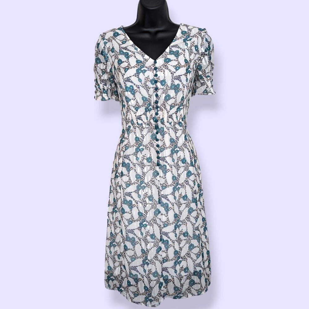 Élanie Riese Flowy A-Line Dress